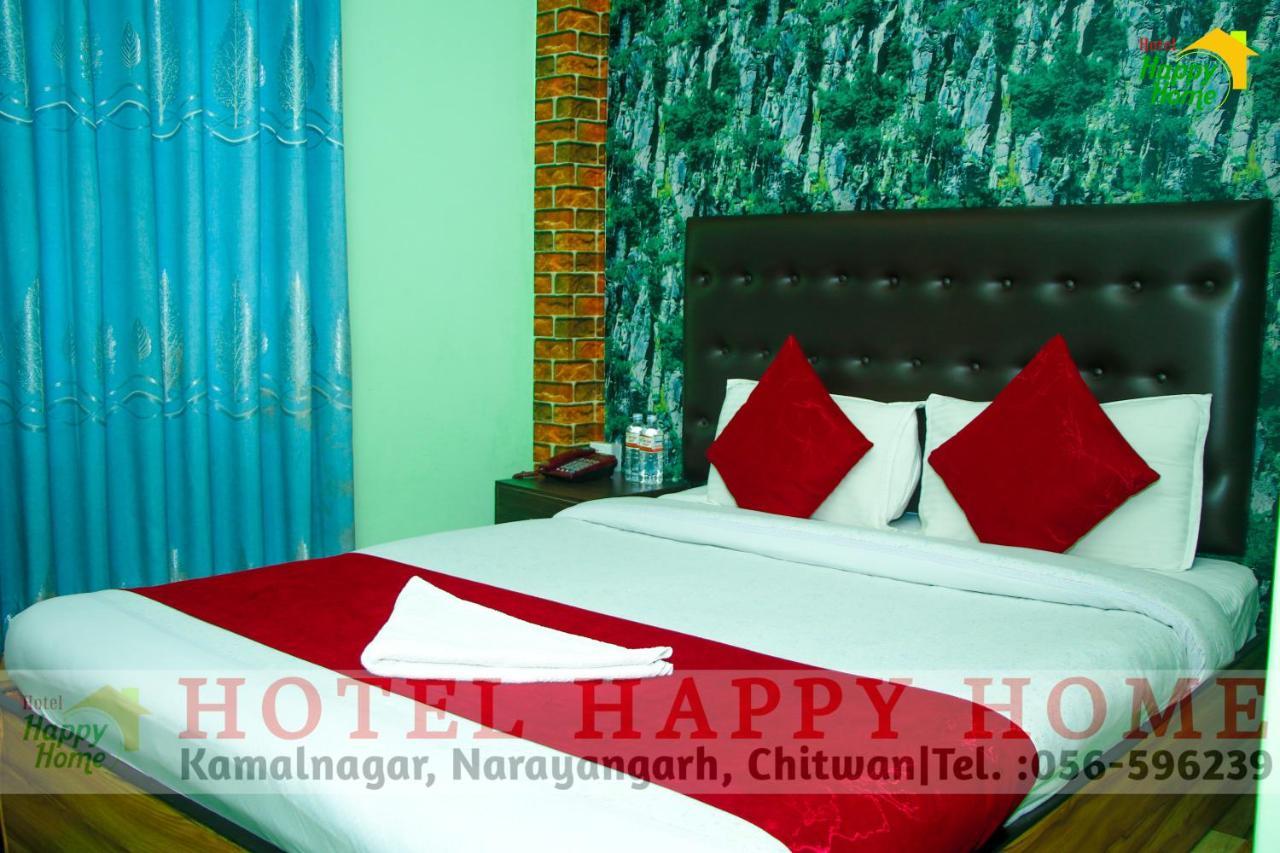 Hotel Happy Home Chitwan Dış mekan fotoğraf